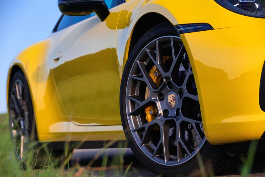 Детали экстерьера Porsche 911 Carrera (992) 2019 года  (WW) (фото 14 из 148)